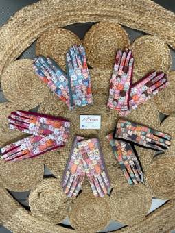 GUANTES DE GATOS COLORES