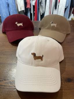 GORRA PERRITOS COLORES