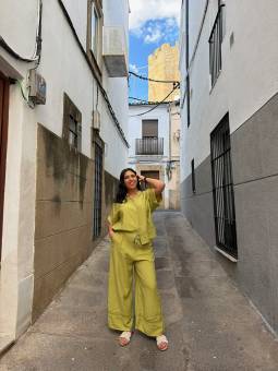 PANTALÓN VERDE PISTACHO
